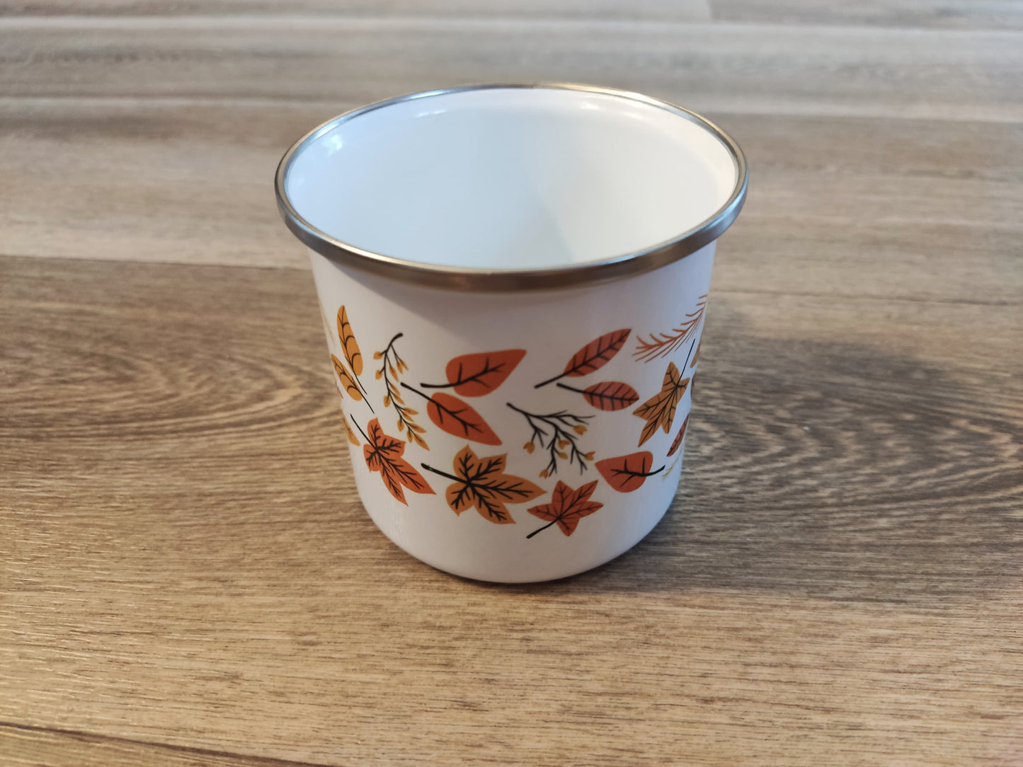 Autumn leaves camping mug